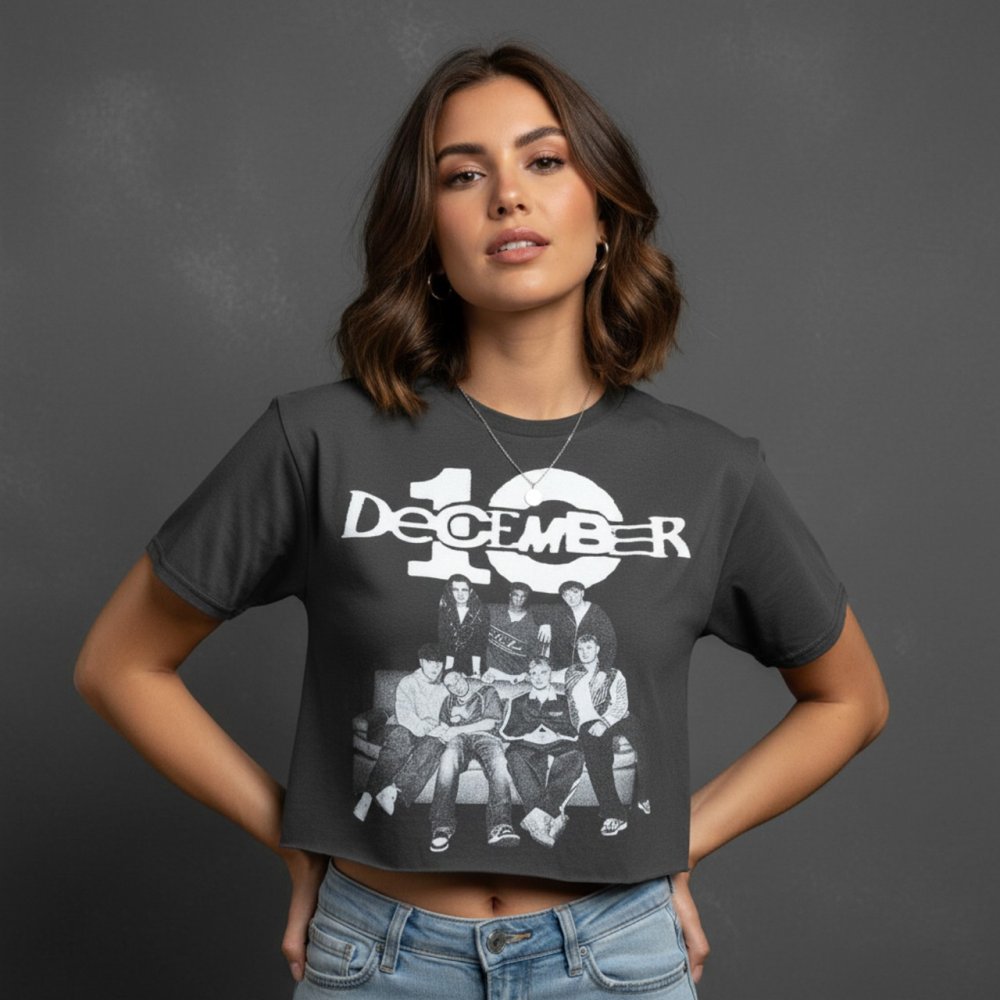December 10. - Group White Logo Crop top - Grey